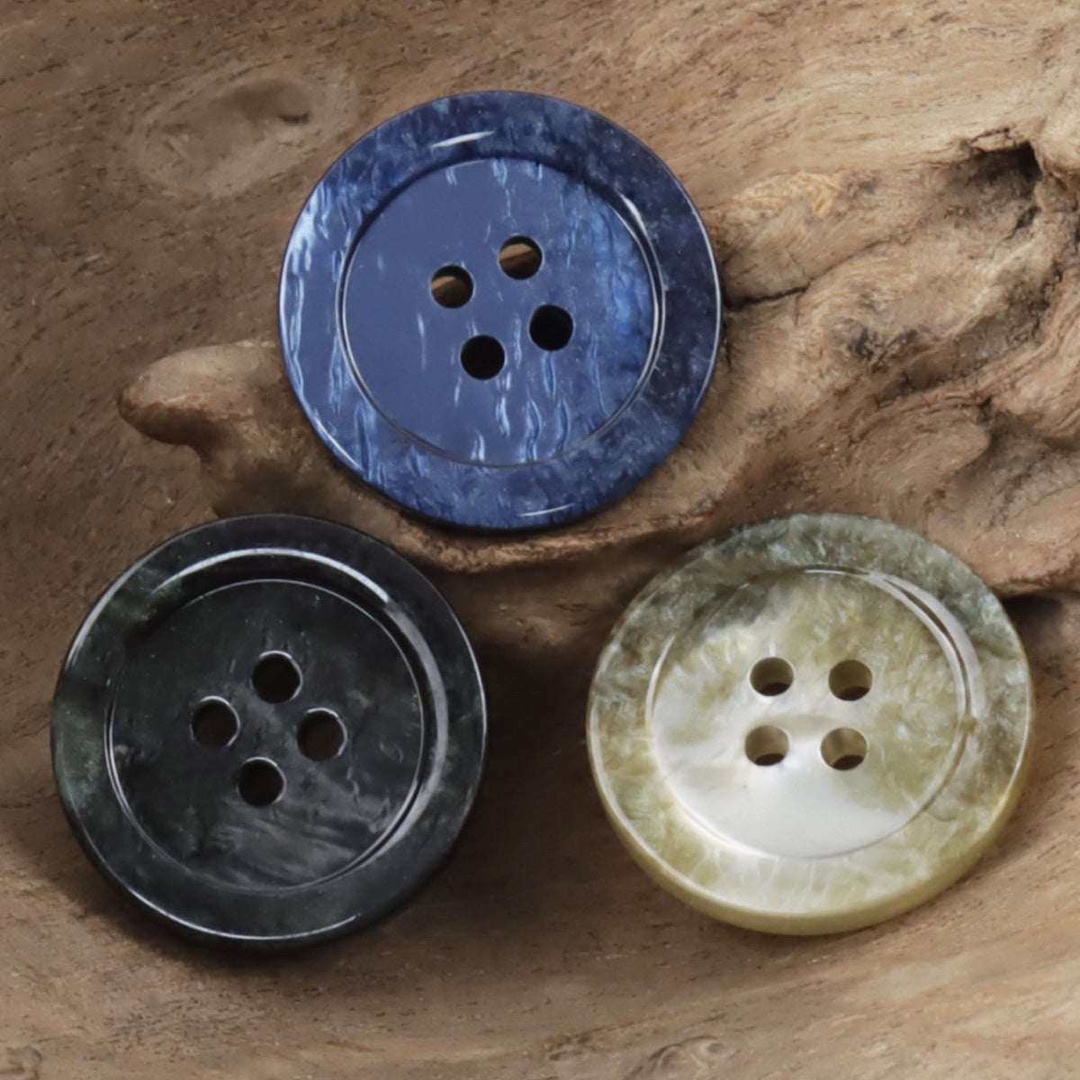 Oceanic Ripple 4-Hole Resin Buttons Circular with Wave Pattern,30pcs