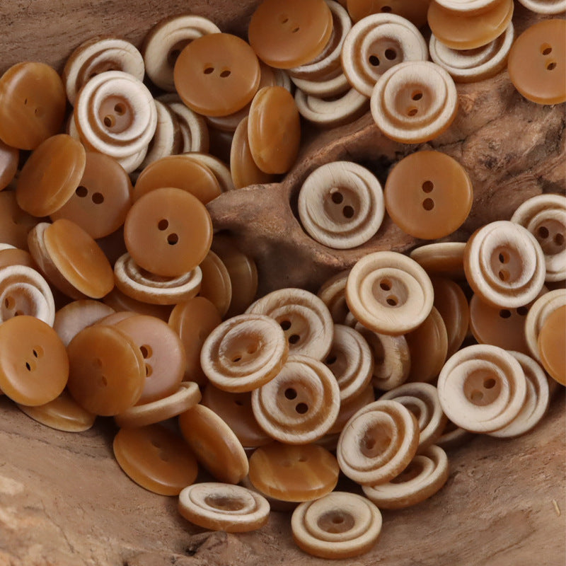 11.5mm Gradient Crescent 2-Hole Resin Buttons 50pcs Coffee