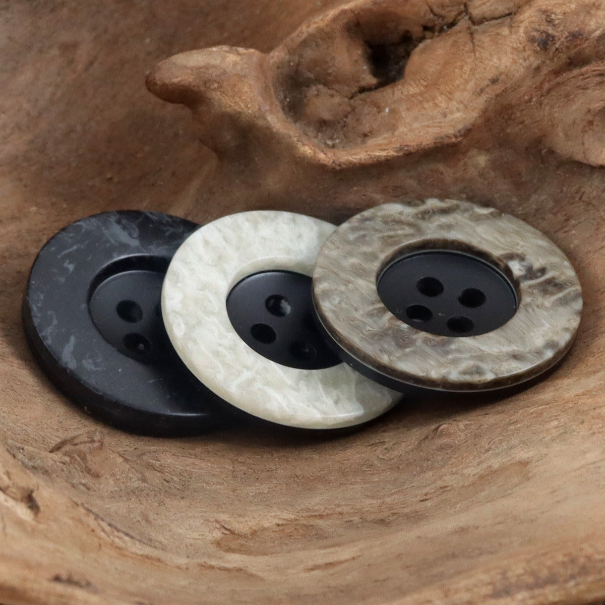 Leopard Print Wide Border 4-Hole Resin Buttons 20pcs