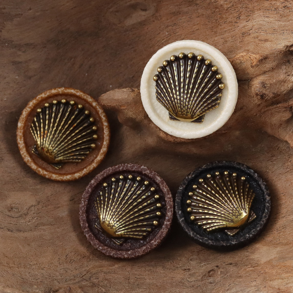 Vintage Distressed Washed Resin Shank Button 10 Pack