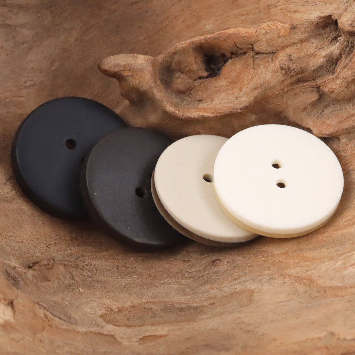 Creative Wood Grain 2-Hole Resin Buttons for Outerwear 20pcs