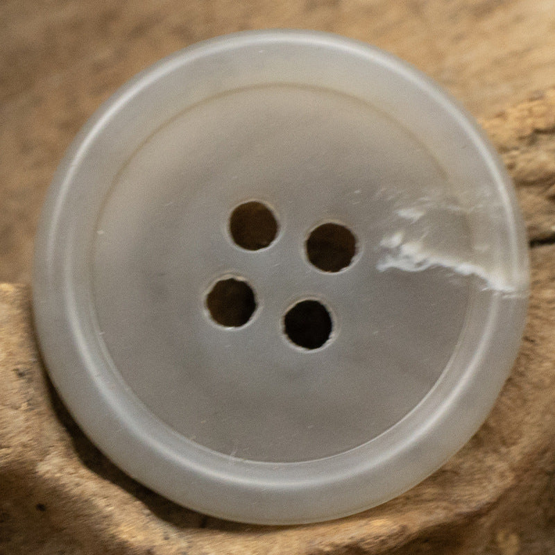 Urea Resin Buttons Imitation Horn Pattern,Round 4 Hole,10PCS Light Gray