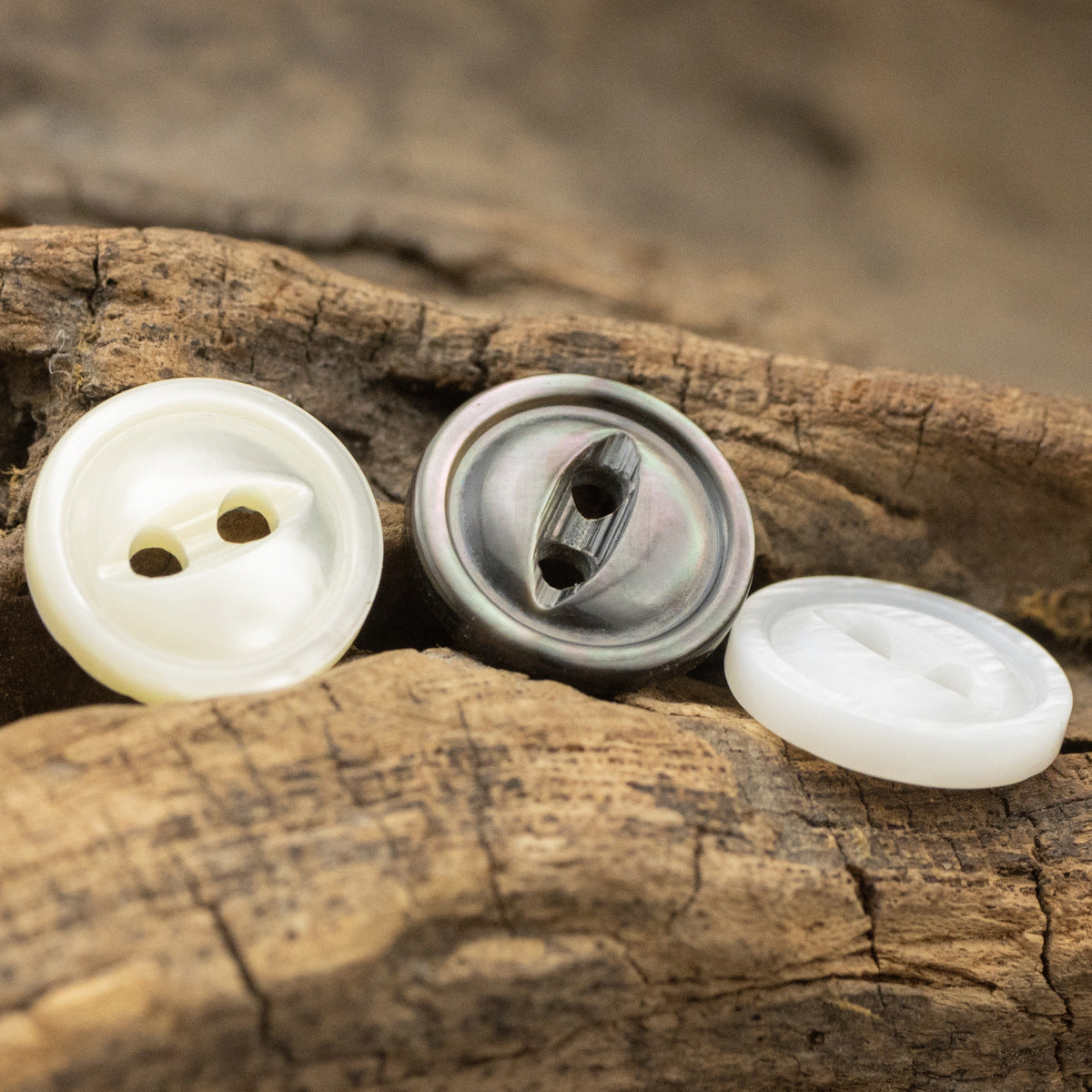11.5mm Fish-Eye Design Natural Pearl Shell Buttons for Silk Shirts,10PCS