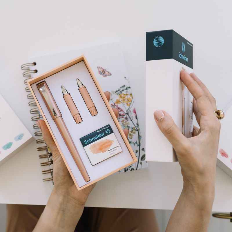 Schneider Callissima Calligraphy Fountain Pen Gift Set