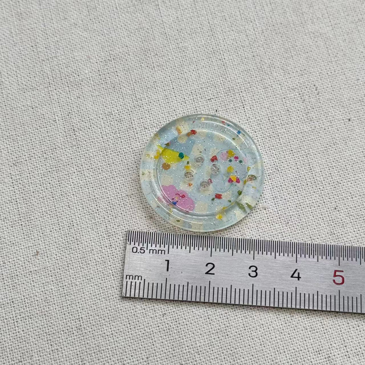 25MM Sparkling Pink Round 4-Hole Resin Buttons 40 Pack