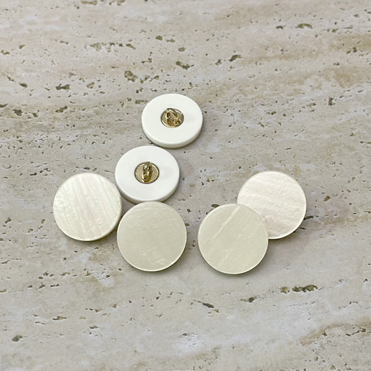 10-18mm Beige Flat Resin Buttons with Metal Shanks for Shirts Cardigans Sweaters