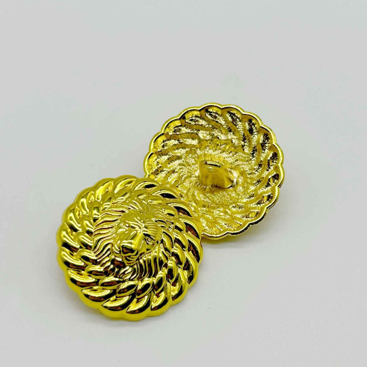18/25/38mm British Classic Balmain Lion Head Buttons for Women's Blouses Jackets 10pcs Tea Gold