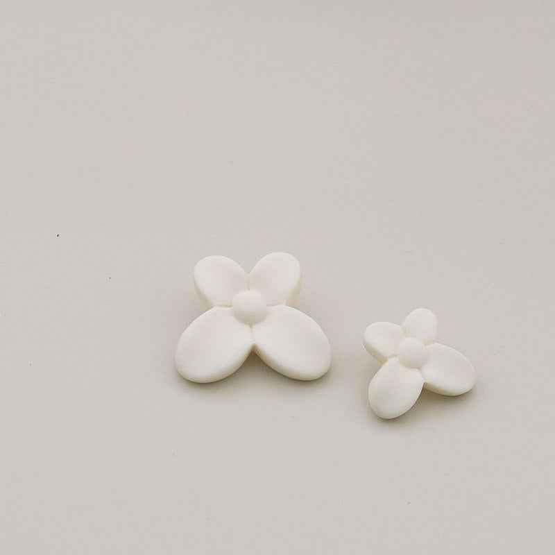 15/18/22/30mm Matte Black Beige Floral Resin Metal Shank Buttons 20pcs Beige