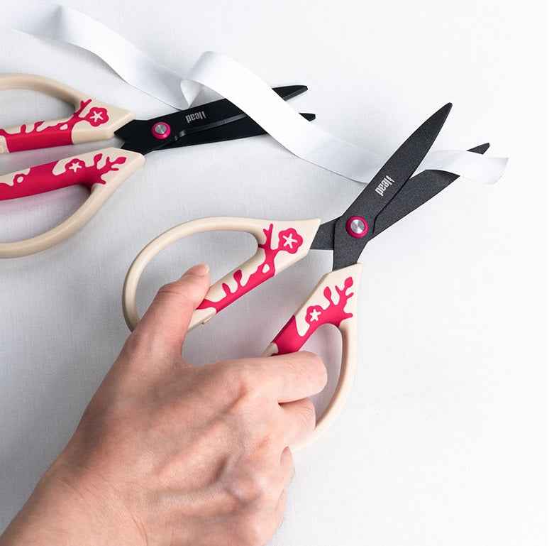 iLead Plum Blossom Series Non-Stick Scissors